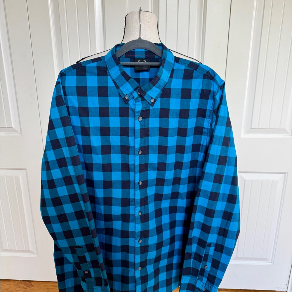Oakley Blue Black Buffalo Plaid Button Down Flannel Shirt Men's Size Medium M - Picture 9 of 14